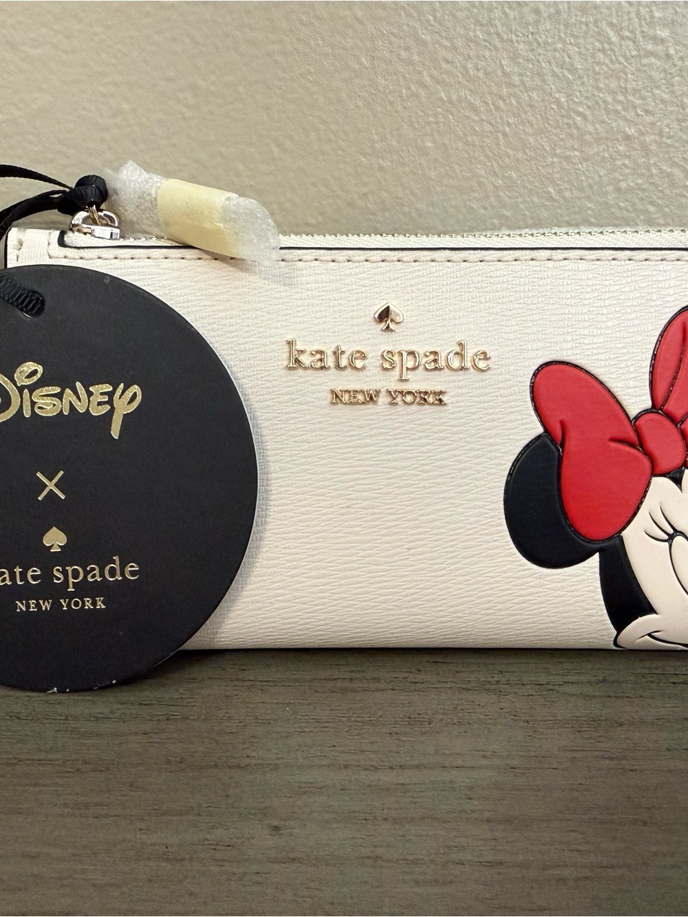 kate spade New York Minnie Mouse Wallet